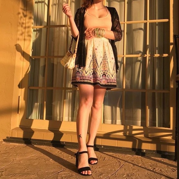 Dresses & Skirts - Cute multicolored skirt